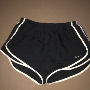 nike dri fit running shorts